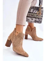 Dámske členkové topánky na podpätku A8801-63 Béžová - Bella Paris