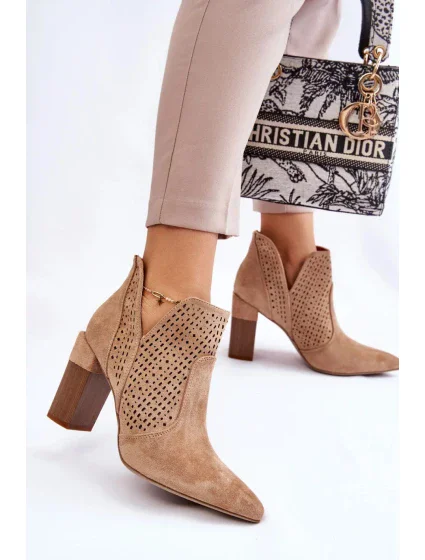 Dámske členkové topánky na podpätku A8801-63 Béžová - Bella Paris