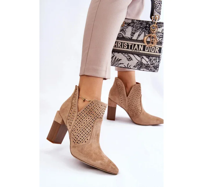 Dámske členkové topánky na podpätku A8801-63 Béžová - Bella Paris