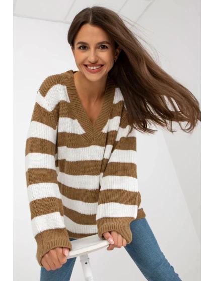 Sveter model 170819 0 Sveter model 170819 0