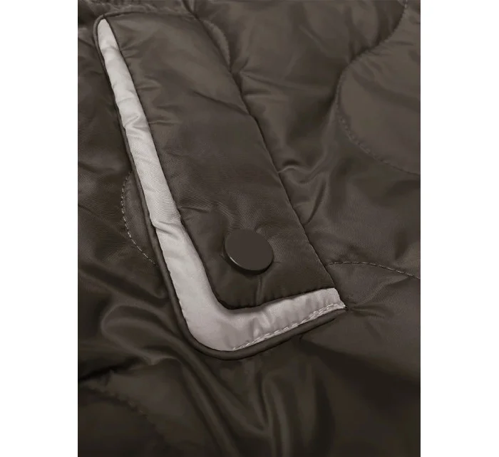 Krátka dámska vesta v khaki farbe s odnímateľnou kapucňou BH Forever (BH-2414) Krátka dámska vesta v khaki farbe s odnímateľnou kapucňou BH Forever (BH-2414)