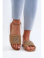 Ploché Dámské Žabky S Pletením a Ozdobou Beige model 21657867 - EVENTO