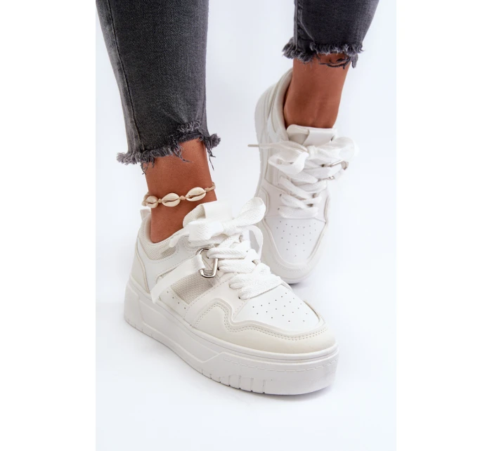 Dámské tenisky na platformě z ekokože Bílé model 21657718 - Boto Dámské tenisky na platformě z ekokože Bílé model 21657718 - Boto