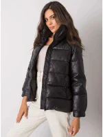 Dámská prošívaná zimní bunda z model 16227966 - FPrice Dámská prošívaná zimní bunda z model 16227966 - FPrice