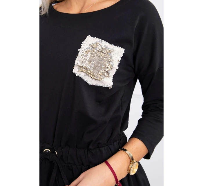 Šaty s flitrovou kapsou černé