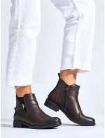 Trendy kotníčkové boty dámské hnědé na plochém podpatku Trendy kotníčkové boty dámské hnědé na plochém podpatku