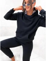 Čierna dámska mikina s kapucňou a zvieracím vzorom (82146)