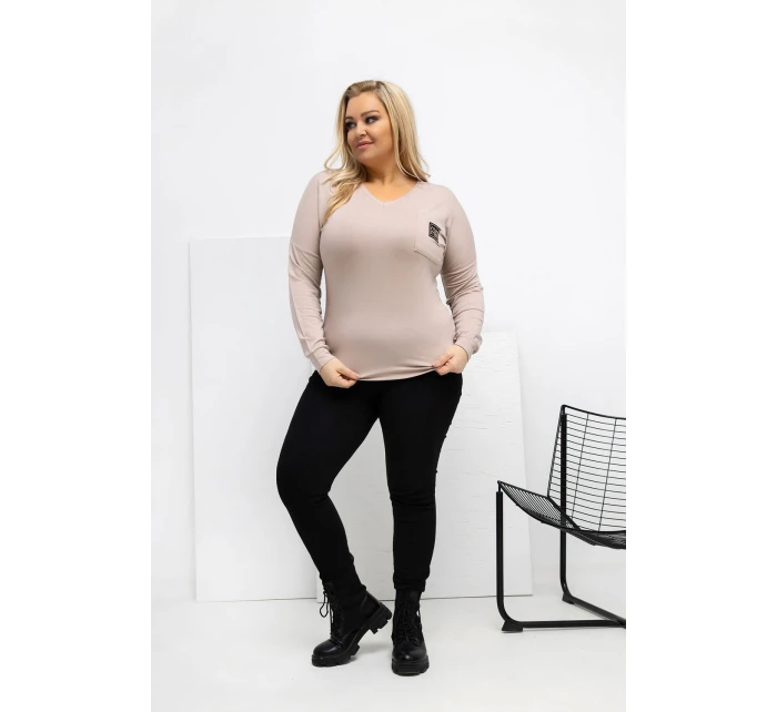 plus size blúzka model 223933 Relevantnosť