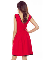 Červené rozšírené dámske šaty s čipkou vo výstrihu 452-4