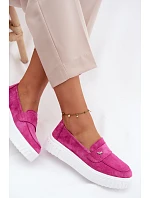 Kožené semišové dámské polobotky na platformě nazouvací model 22126219 - VINCEZA