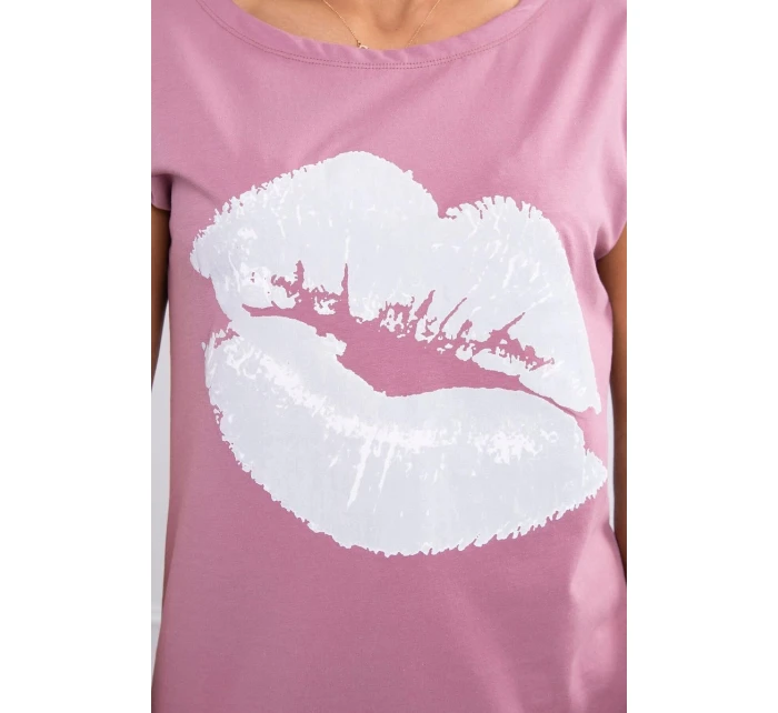 Tmavě růžová halenka s potiskem rtů