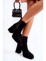 Zamszowe Botki Na Masywnym Obcasie Laura Messi 2519 Czarne