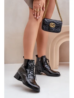 Skórzane Lakierowane Botki Na Klocku Ocieplane D&A JC42-53 Czarne