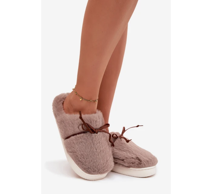 Kožešinové pantofle s mašlí khaki model 21772510 - Boto Kožešinové pantofle s mašlí khaki model 21772510 - Boto