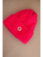 Dámska zimná čiapka s ozdobným gombíkom ružová neónová