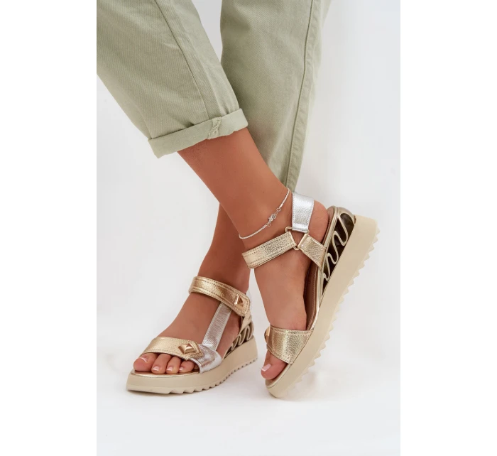 Kožené dámské sandály na platformě D&A CR61-3078 Zlaté