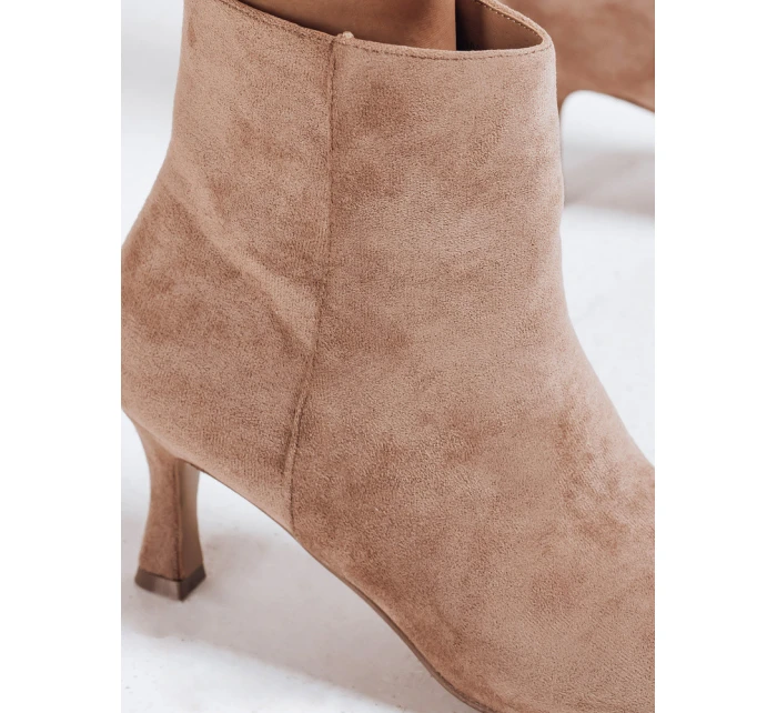 Dámské semišové béžové kozačky Dstreet model 21993201 - FashionStreet