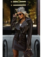 626-4 Mäkká bunda z ekokože s opaskom a asymetrickým zipsom - hnedá