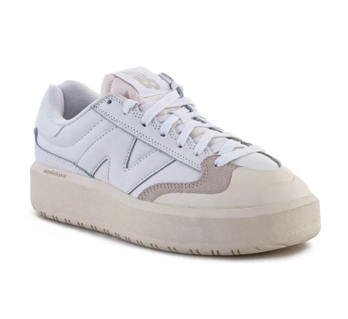 Topánky New Balance W CT302OB
