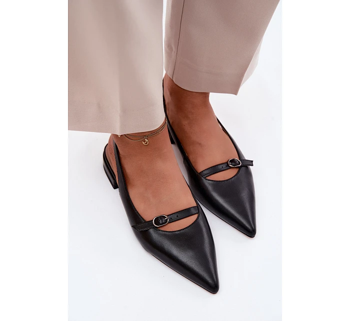 Kožené sandály na nízkém podpatku model 22123100 Černé - Maciejka