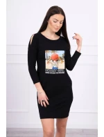 Šaty s potlačou Honey girl čierne Šaty s potlačou Honey girl čierne