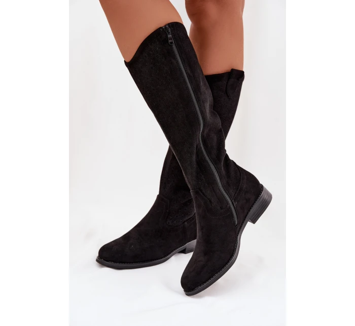 Dámské kozačky s vzorem na nízkém podpatku  Černé model 22031878 - S.Barski