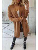 Sveter s netopierími rukávmi ťavia