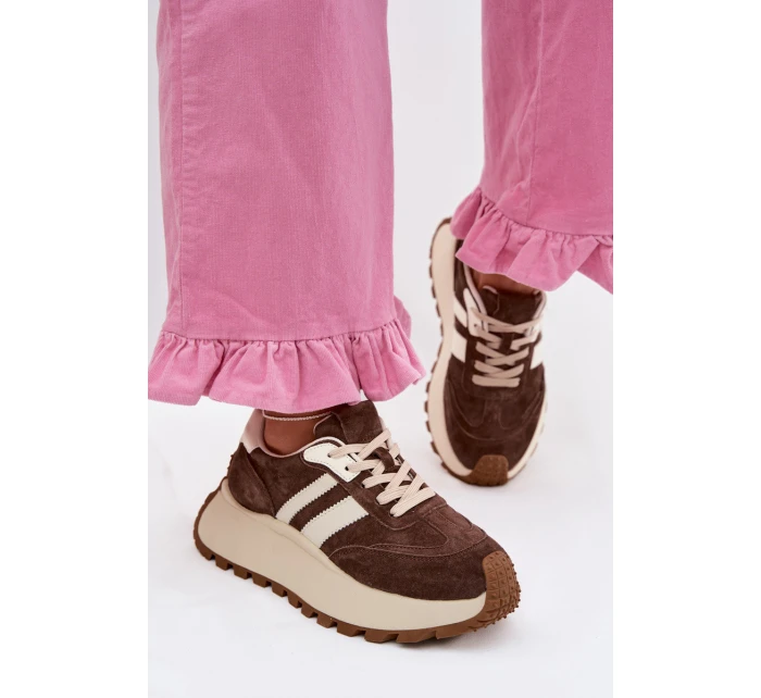 Semišové tenisky na masivní platformě model 22031726 Čokoládové - D&A