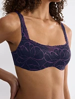 Dámska podprsenka Body Make-Up Illusion Lace Balconette Bra - fialová 00TS - TRIUMPH