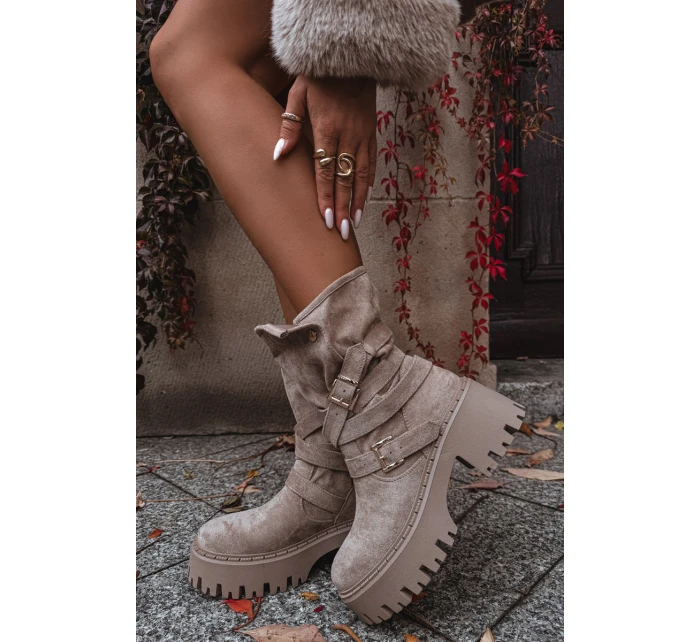 Botki Damskie Na Masywnym Obcasie Z Klamrami I Paskiem Beżowe Nerelisa Botki Damskie Na Masywnym Obcasie Z Klamrami I Paskiem Beżowe Nerelisa