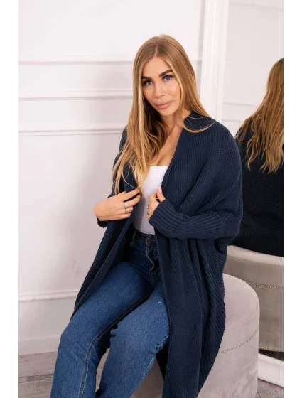 Svetr s model 18750465 netopýřími rukávy - K-Fashion Svetr s model 18750465 netopýřími rukávy - K-Fashion