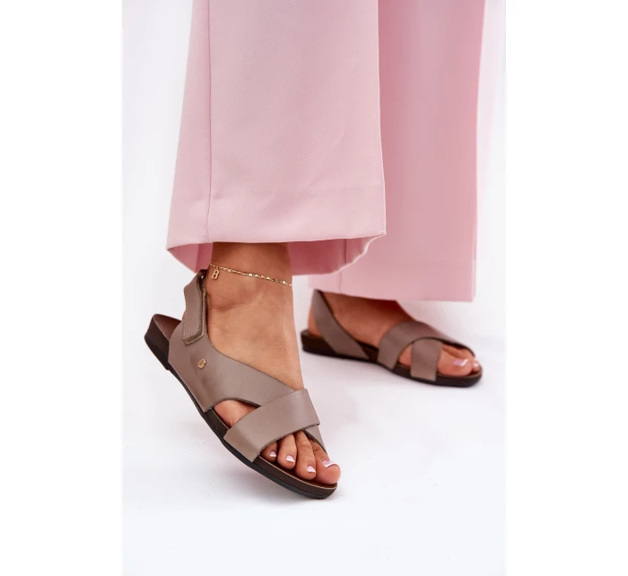 Kožené sandály na suchý zip tmavě béžové model 21694316 - Zazoo