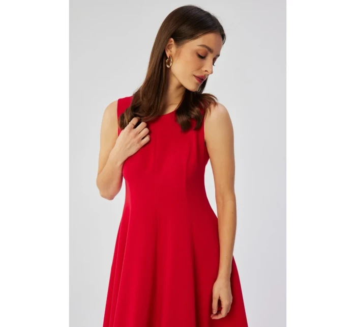 S358 Priliehavé šaty bez rukávov - červené