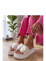 Žabky na platforme model 227261 Solea