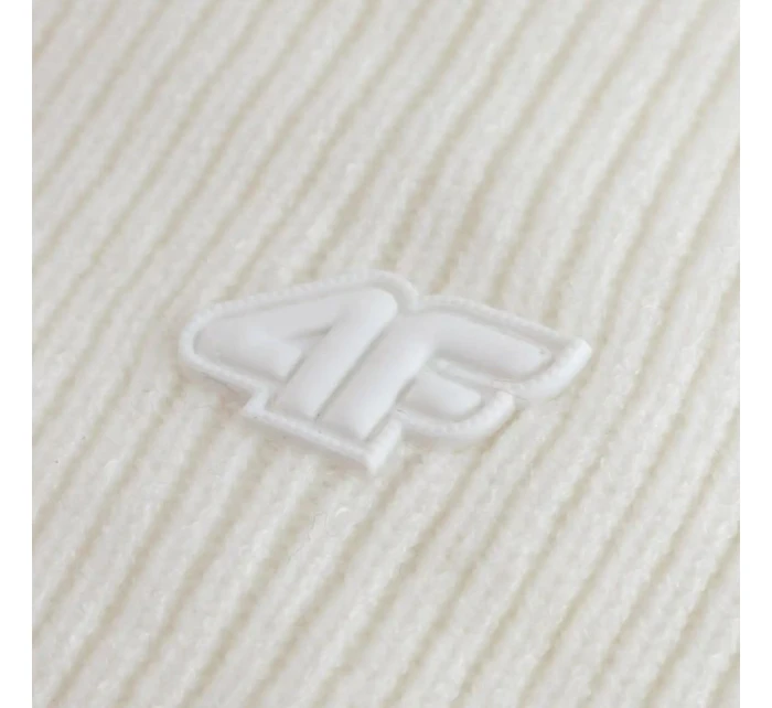 Čiapka 4F U562 lomená biela 4FWAW25ACAPU562 11S Čiapka 4F U562 lomená biela 4FWAW25ACAPU562 11S