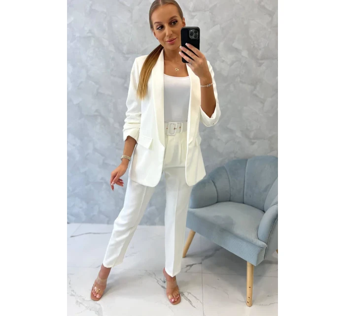Elegantná súprava saka a nohavíc vo farbe ecru