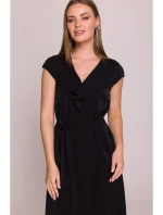 model 21154806 Šaty bez rukávů s volánkovým výstřihem černé - STYLOVE