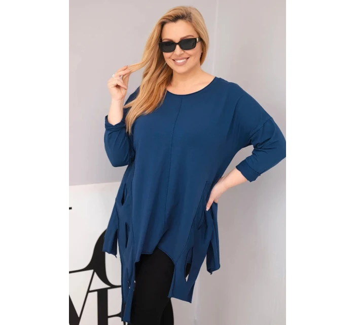 Dámská bavlněná blůza Plus Size s asymetrickým spodním lemem a výřezy modrá