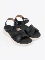 Praktické čierne sandále na platforme pre ženy Praktické čierne sandále na platforme pre ženy