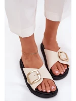 Dámské sandály na platformě se zlatou sponou béžové model 21702692 - Boto Dámské sandály na platformě se zlatou sponou béžové model 21702692 - Boto