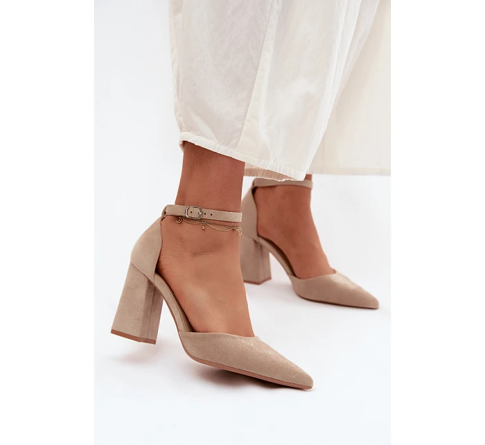 Lodičky na podpatku z imitace semiše béžové model 22122792 - Boto