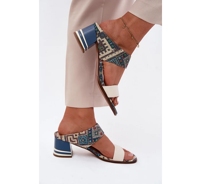 Kožené vzorované dámské sandály na podpatku model 22123114 - Maciejka
