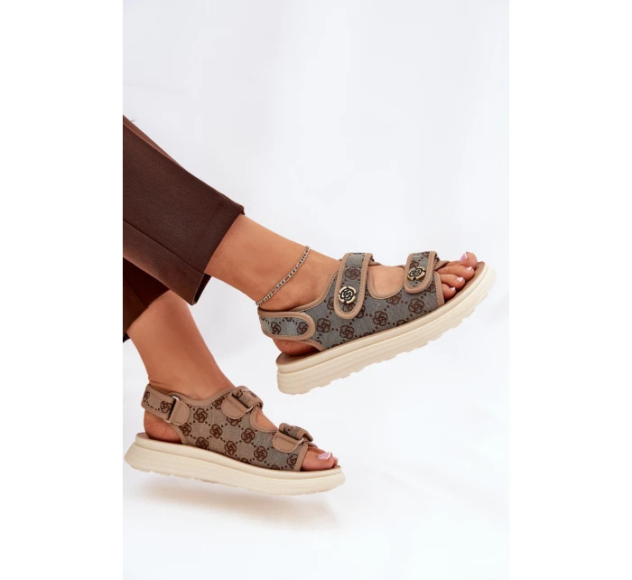 Dámské Vzorované Textilní Sandály Se Zlatými Khaki model 21688023 - Boto Dámské Vzorované Textilní Sandály Se Zlatými Khaki model 21688023 - Boto
