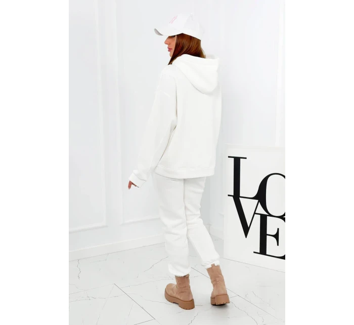 Izolovaná bavlnená súprava, mikina + nohavicami Brooklyn ecru Izolovaná bavlnená súprava, mikina + nohavicami Brooklyn ecru