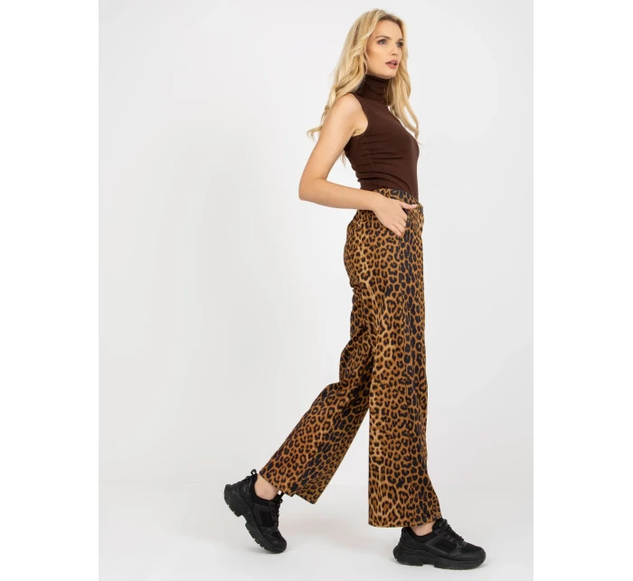 Kalhoty LK SP model 17714695 světle hnědá - FPrice Kalhoty LK SP model 17714695 světle hnědá - FPrice