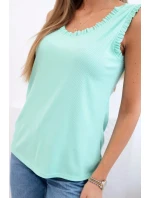 Dámska viskózna blúzka s volánovým výstrihom mätová Dámska viskózna blúzka s volánovým výstrihom mätová
