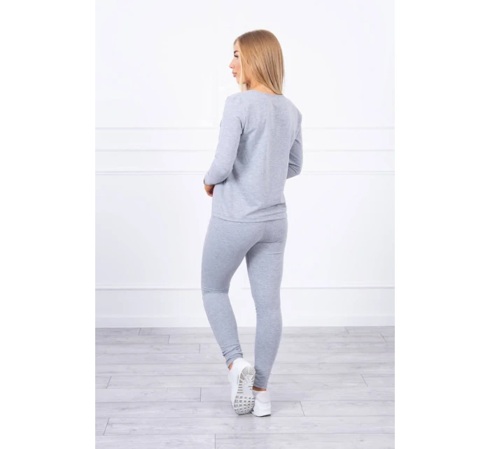 Súprava s gombíkovým výstrihom šedej farby Súprava s gombíkovým výstrihom šedej farby