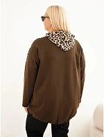 Dámska mikina Plus Size z viskózy s kapucňou a leopardovými vsadkami, hnedá Dámska mikina Plus Size z viskózy s kapucňou a leopardovými vsadkami, hnedá