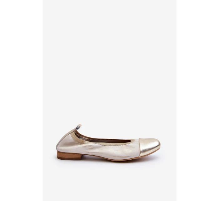 Kožené baleríny Zlaté model 21646187 - Zazoo