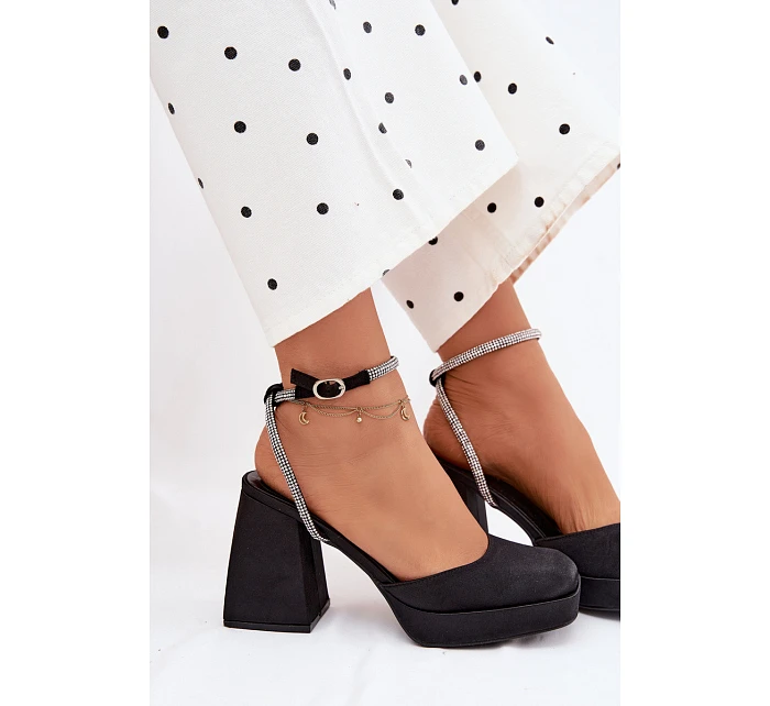 Dámské sandály na masivním podpatku ve tvaru sloupku s páskem se štrasem Černé Seraphina
